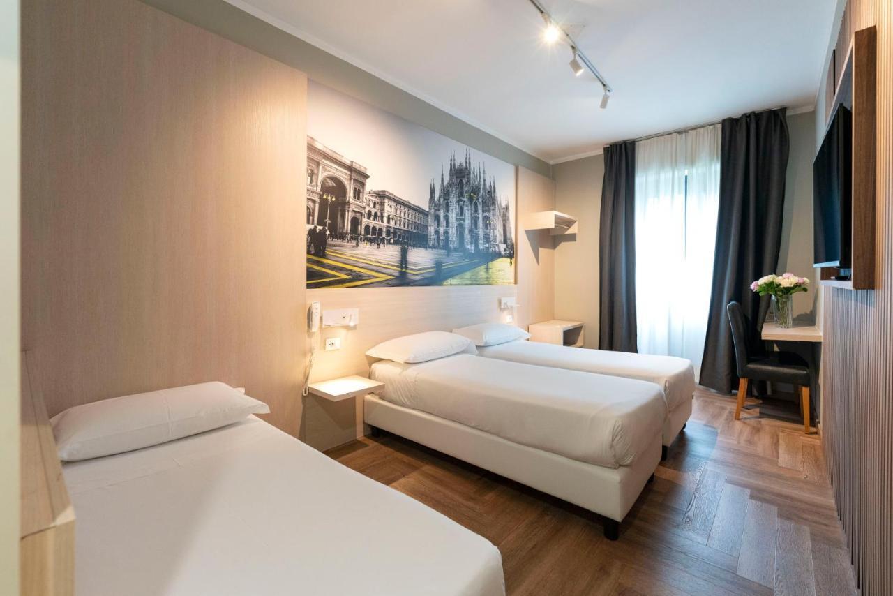 VIVA Hotel Milano Esterno foto
