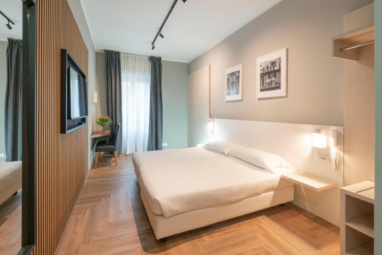 VIVA Hotel Milano Esterno foto
