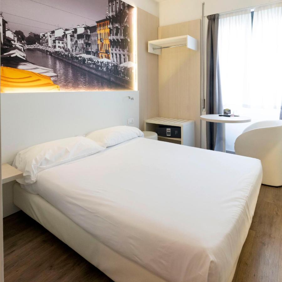 VIVA Hotel Milano Esterno foto