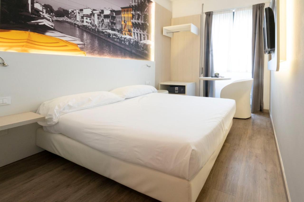 VIVA Hotel Milano Esterno foto