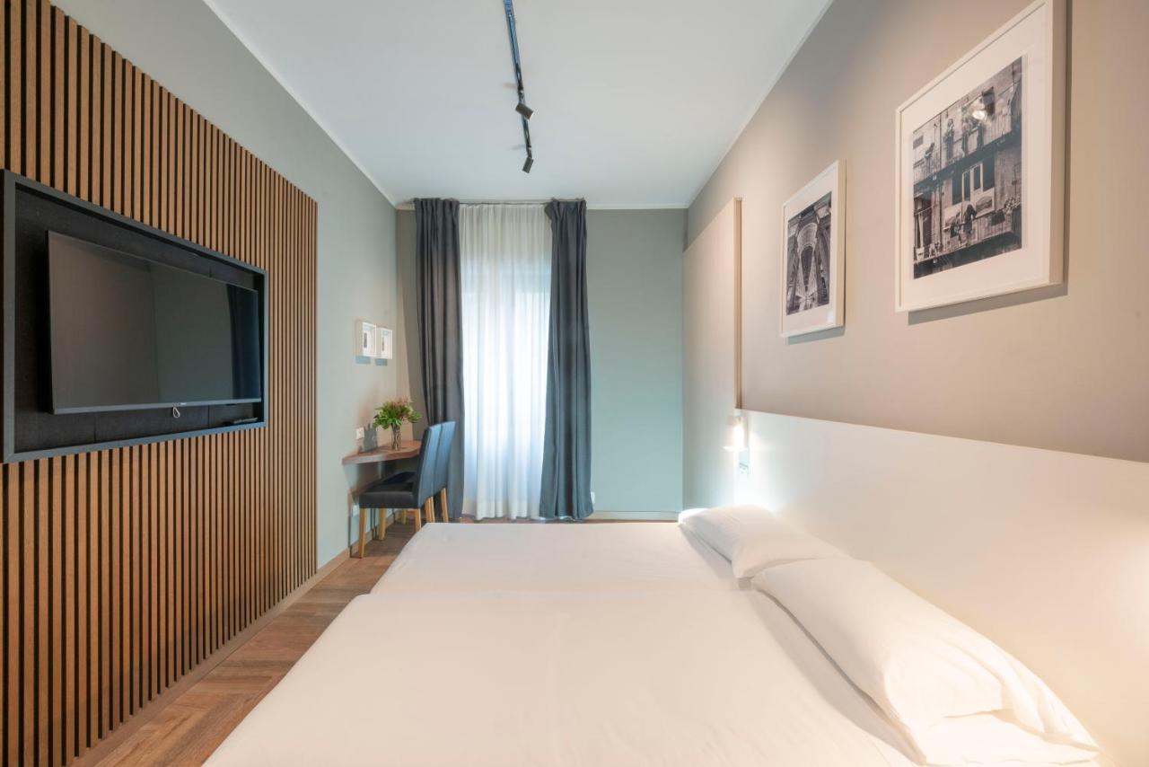 VIVA Hotel Milano Esterno foto