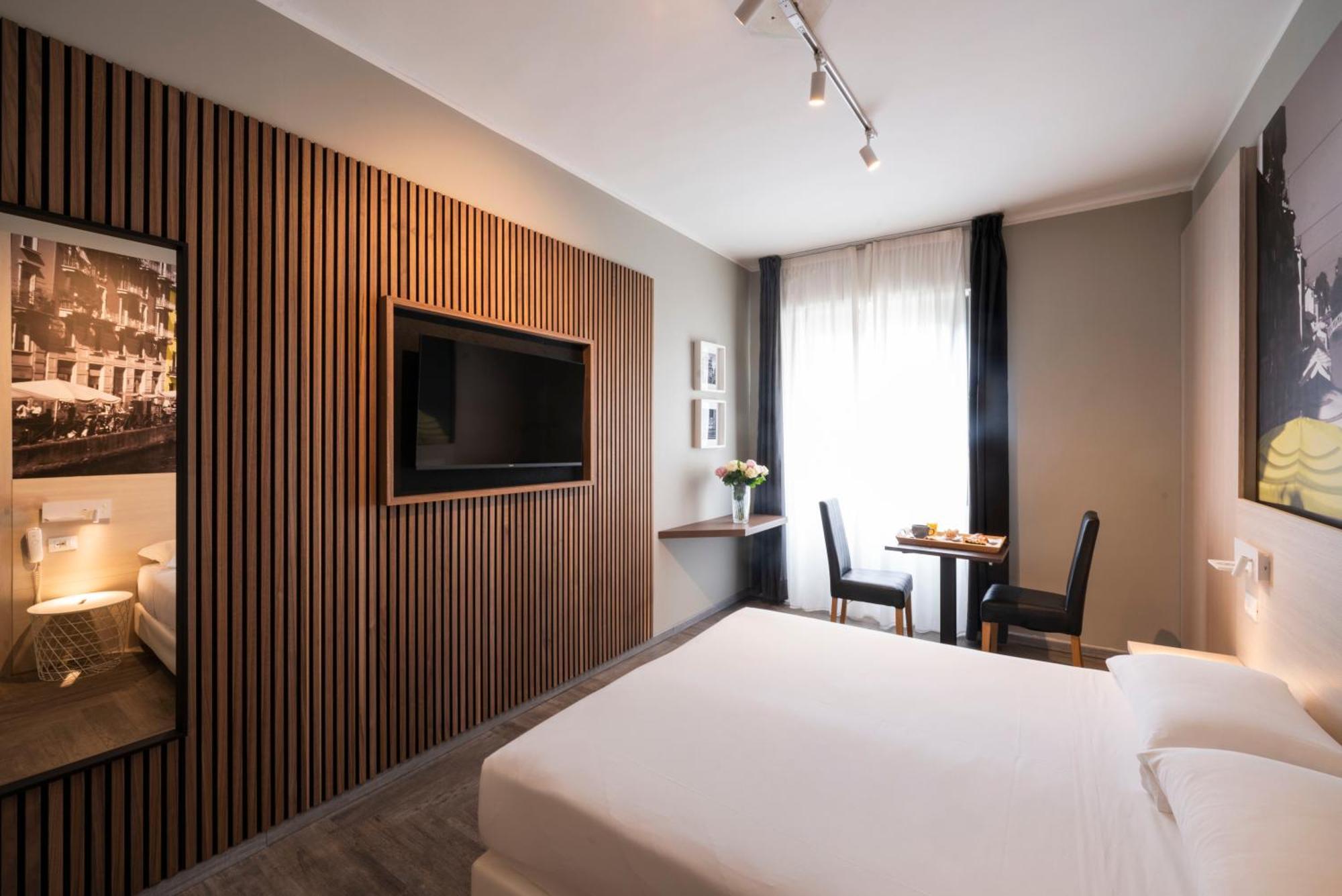 VIVA Hotel Milano Esterno foto